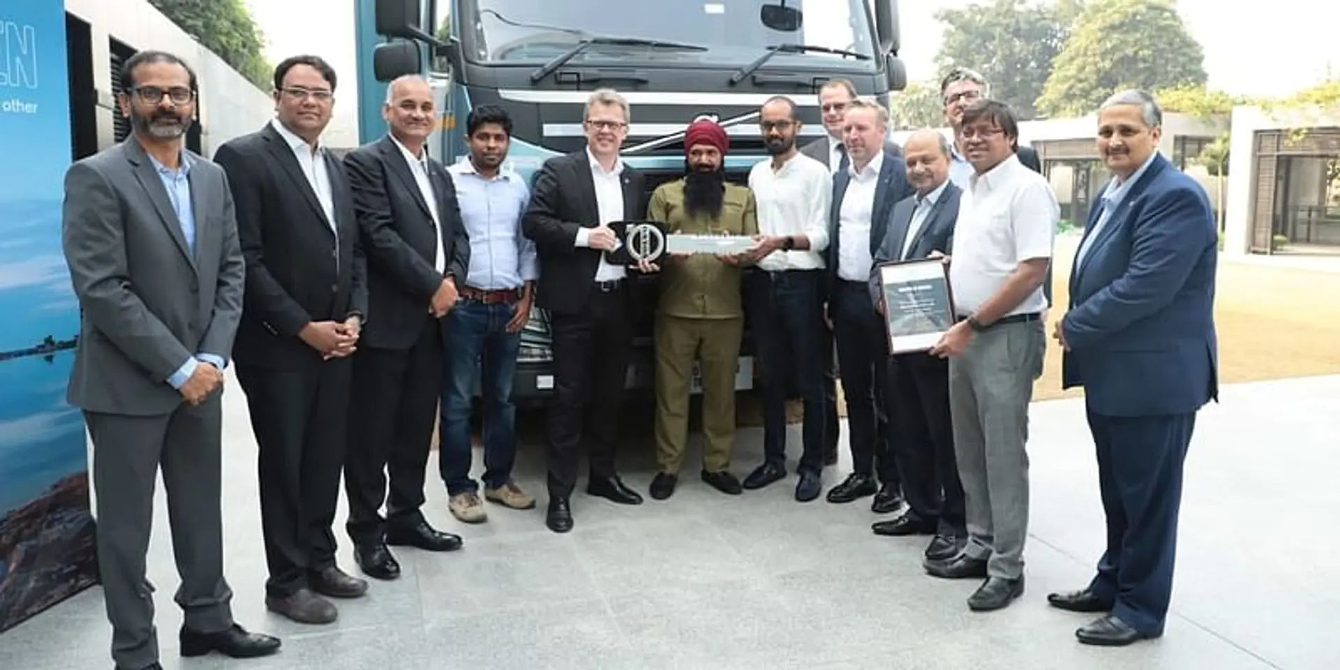 Delhivery and Volvo join hands to launch tractor-trailer for quick deliveries