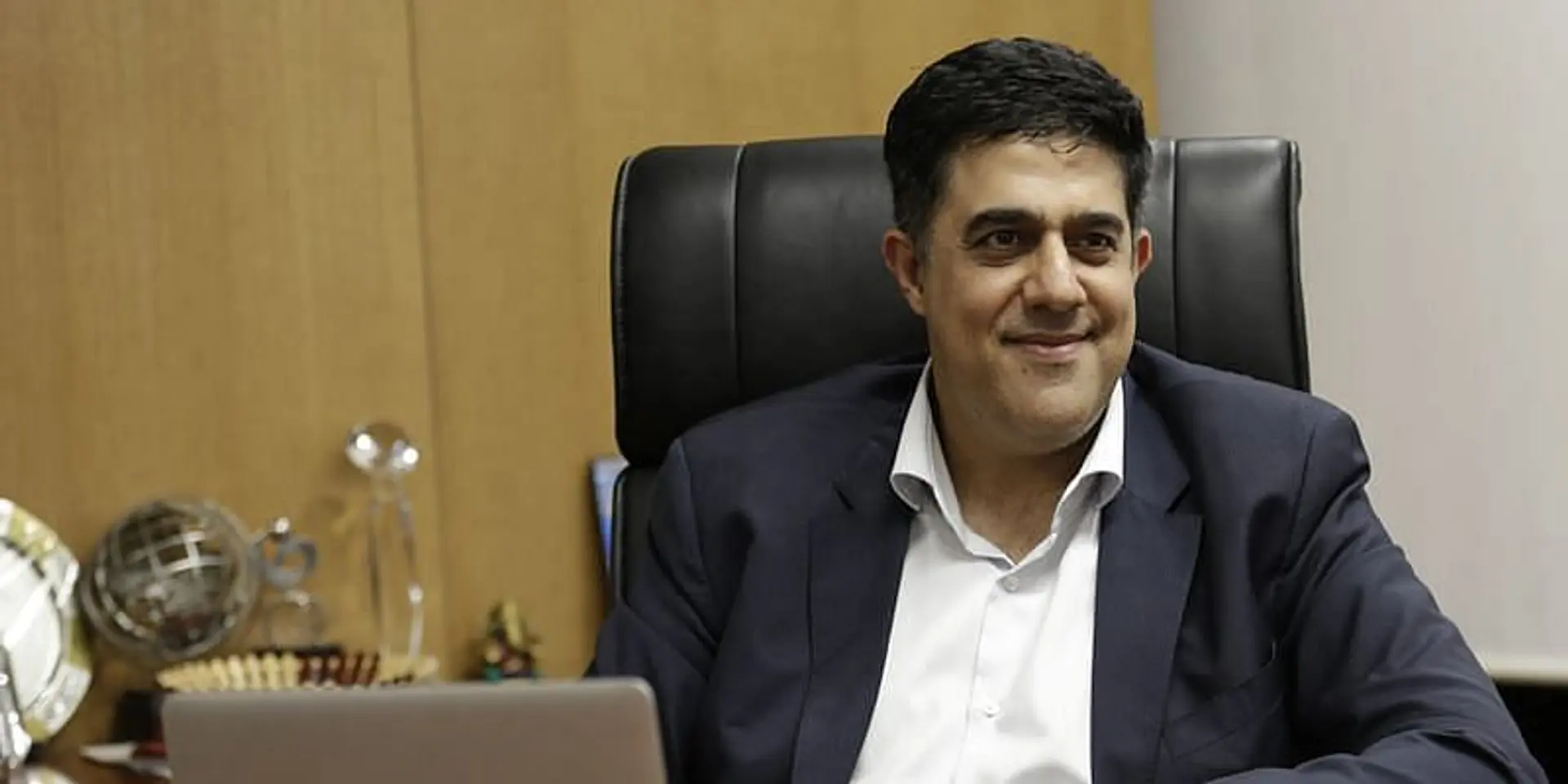 JetSynthesys to invest Rs 200 Cr in Indian entertainment sector; inks exclusive strategic partnership with Warner Music