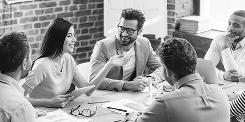 What happens at a startup pitch and what investors wish to hear