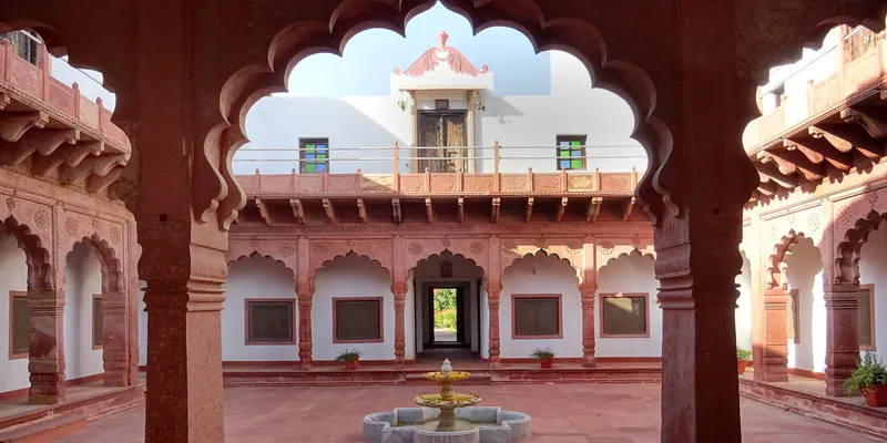 Amritara Chandra Mahal Haveli