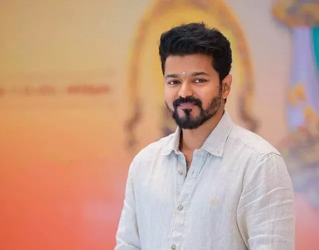 Ilayathalapathy Vijay in a white kurta