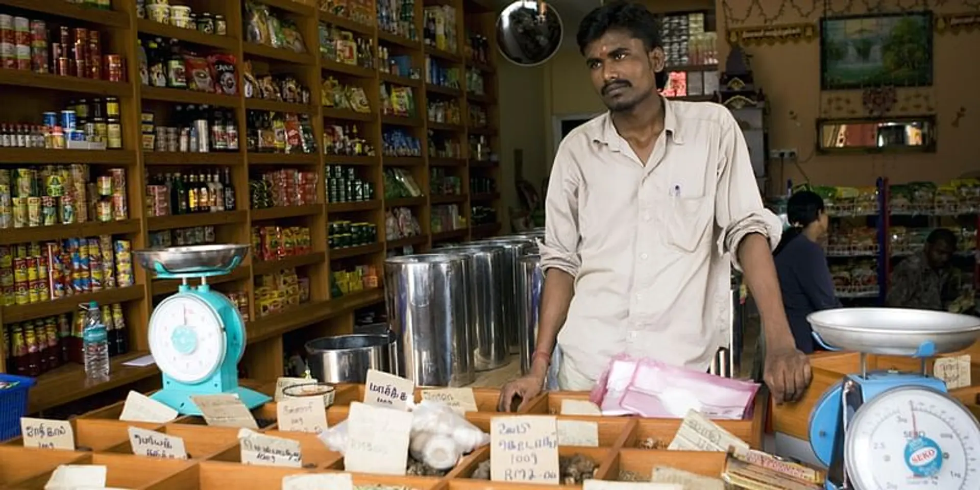 Indian retail sector loses Rs 5.50 lakh Cr in last 40 days: CAIT