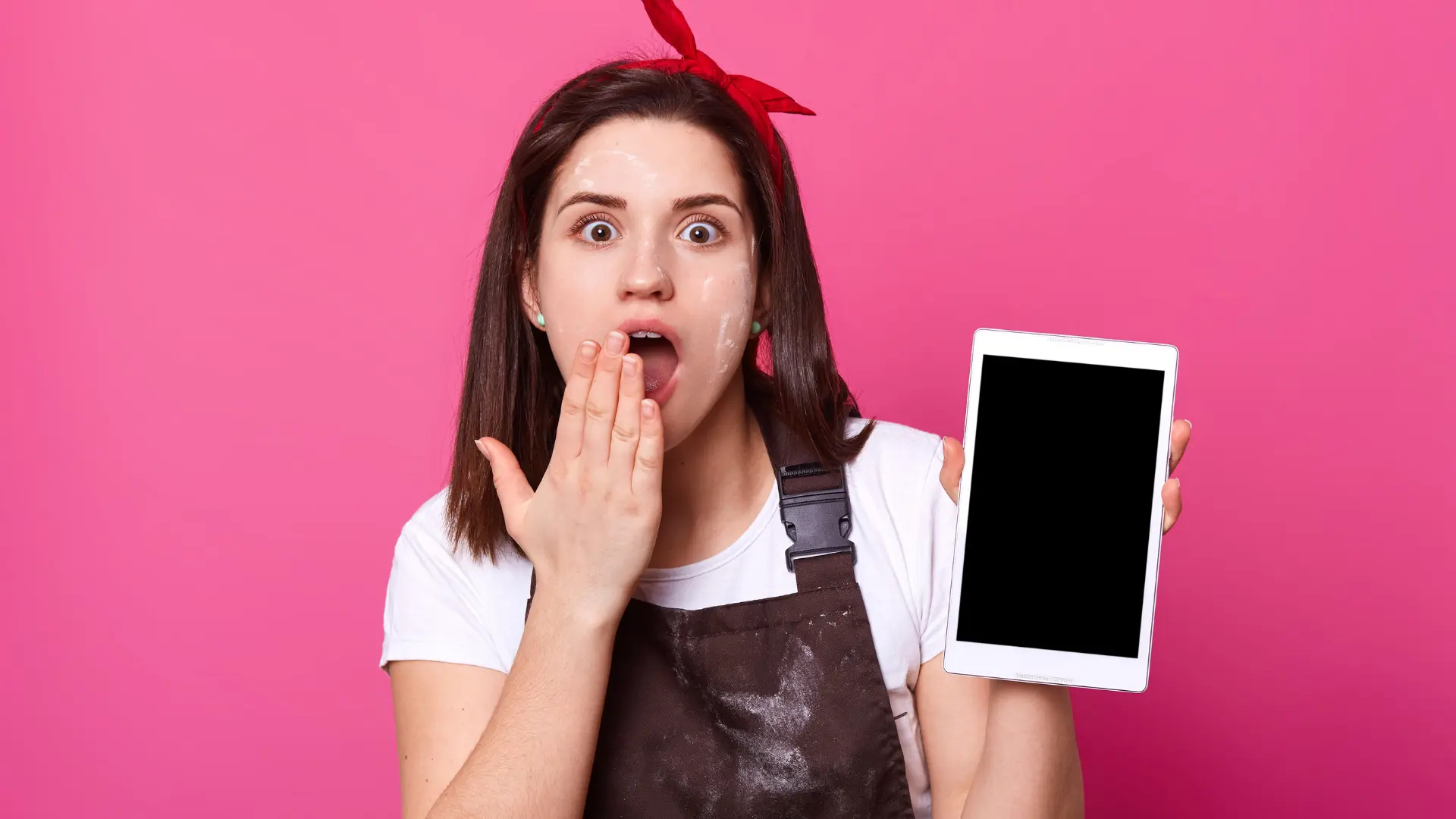 10 mindful swaps to reclaim your day from social media