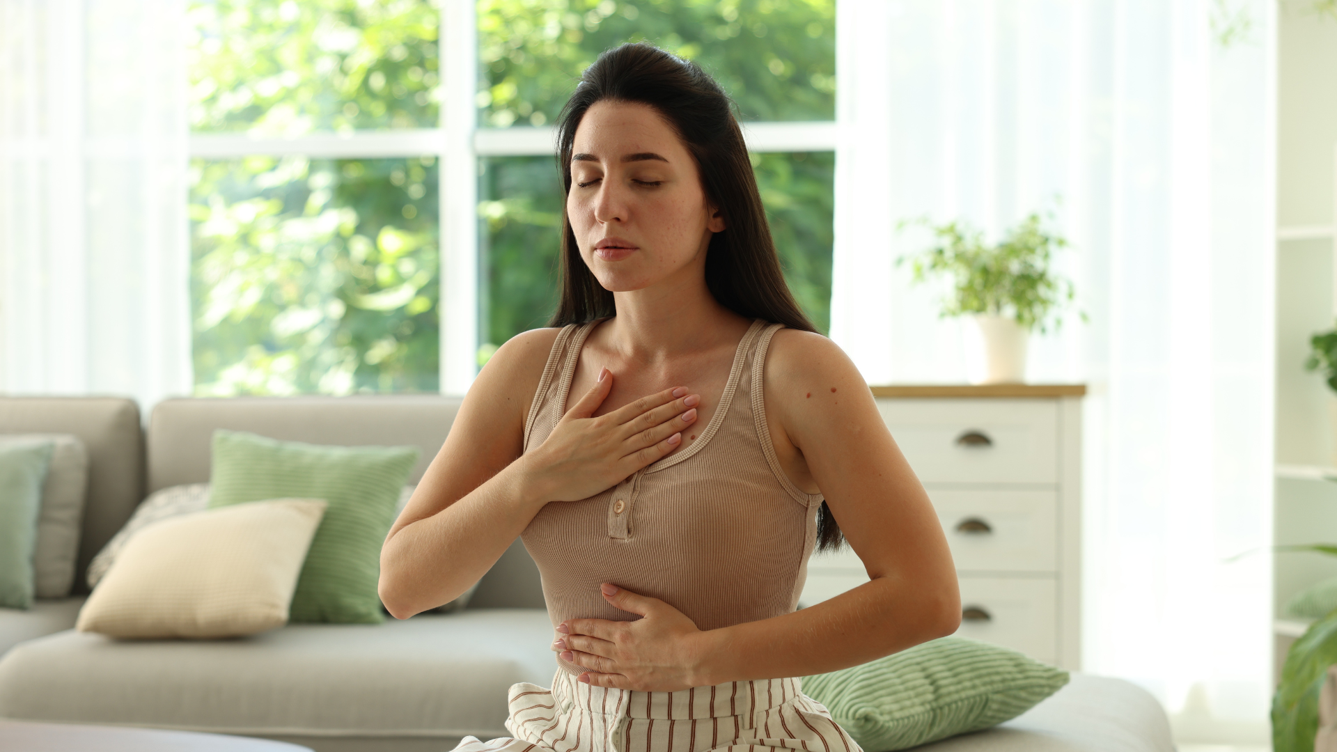 How conscious breathing can help us find changing emotions