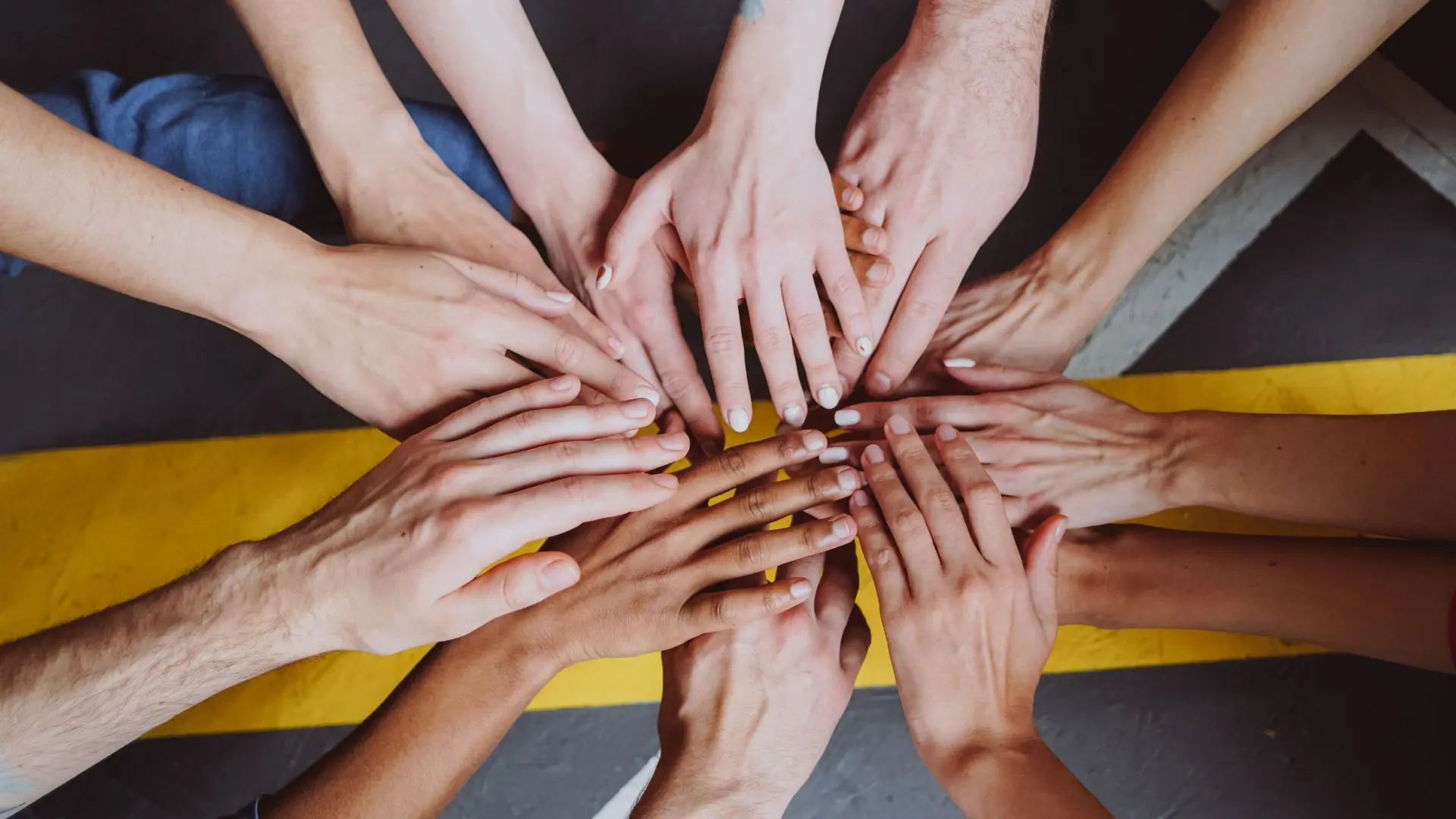 5 Team collaboration hacks to achieve results faster