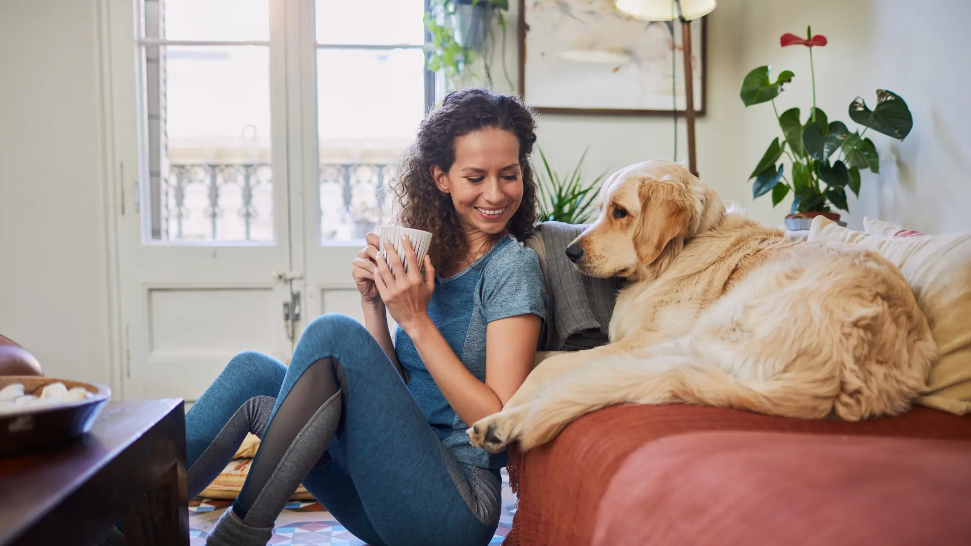 4 reasons why single women are among the happiest on Earth