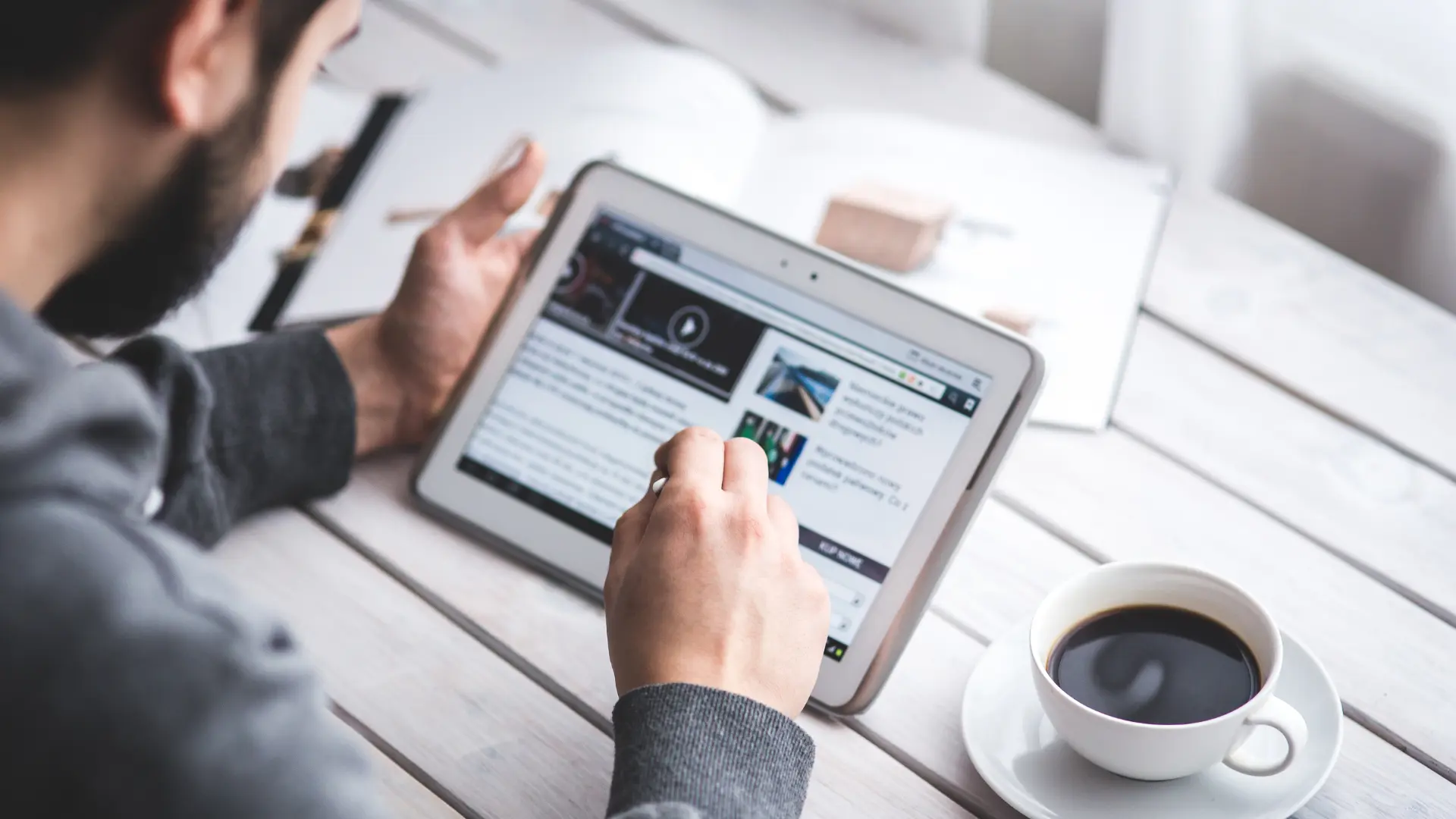 Digital minimalism: How to reclaim focus in a busy world
