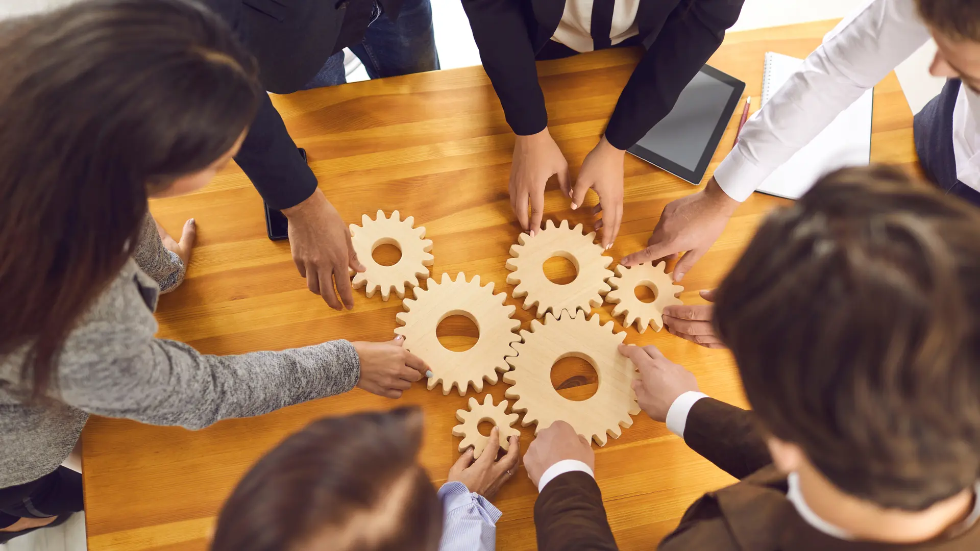 Master financial management for startups with expert tips
