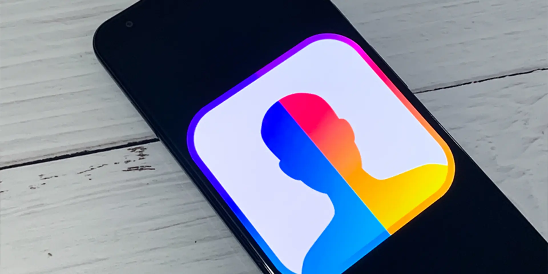 US senator calls for FBI investigation into FaceApp, cites privacy concerns