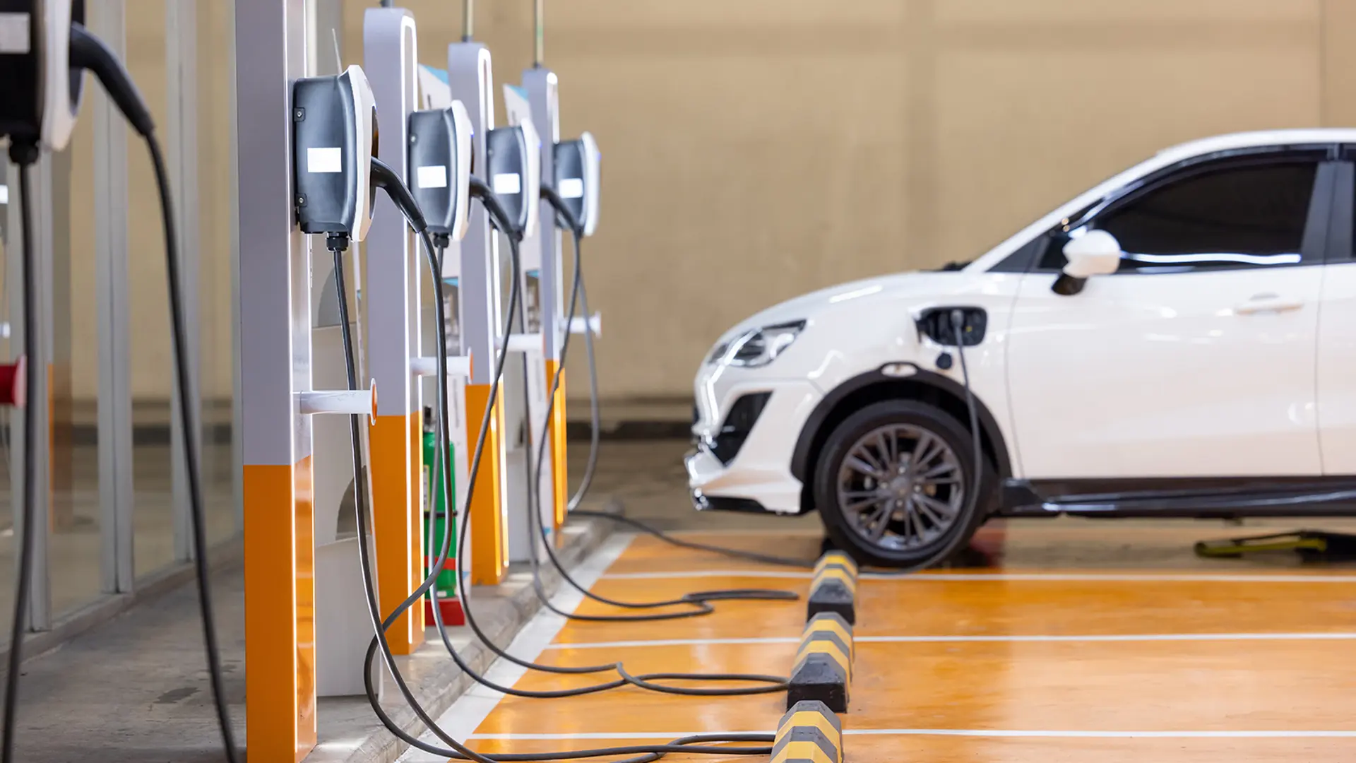 Indian government is mapping out more public fast chargers but implementation remains slow