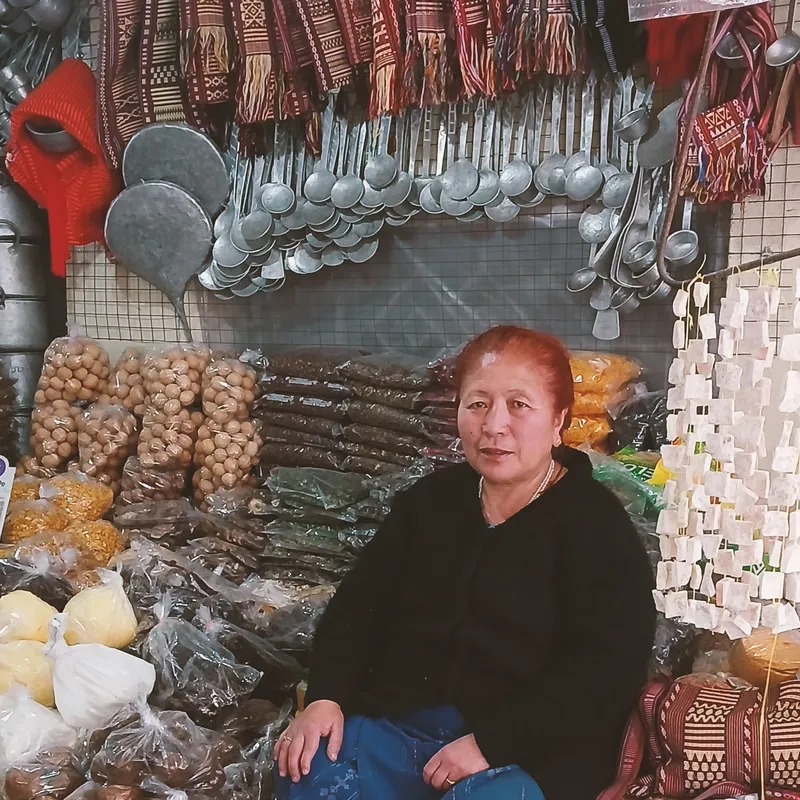 Ama Market