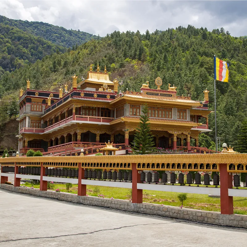 Dirang monastery