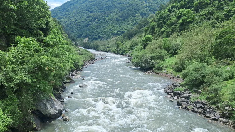 Tawang Chu river