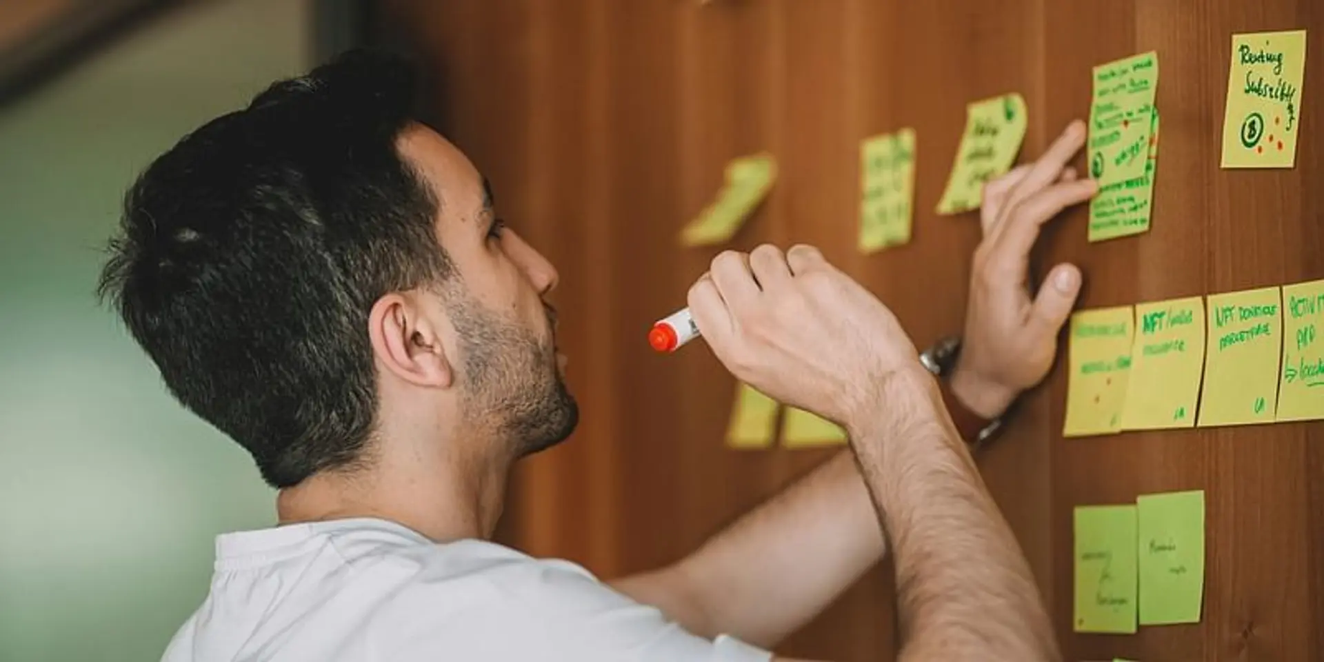 Spark to Superstar: Building a Brand Around Your Idea in India (2024 Edition)