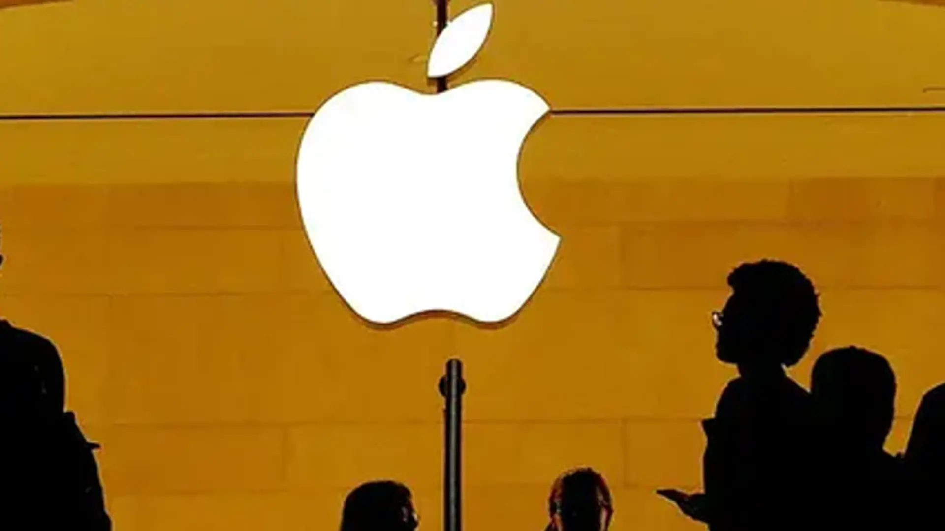 Apple posts record Jun qtr revenue of $109.4B