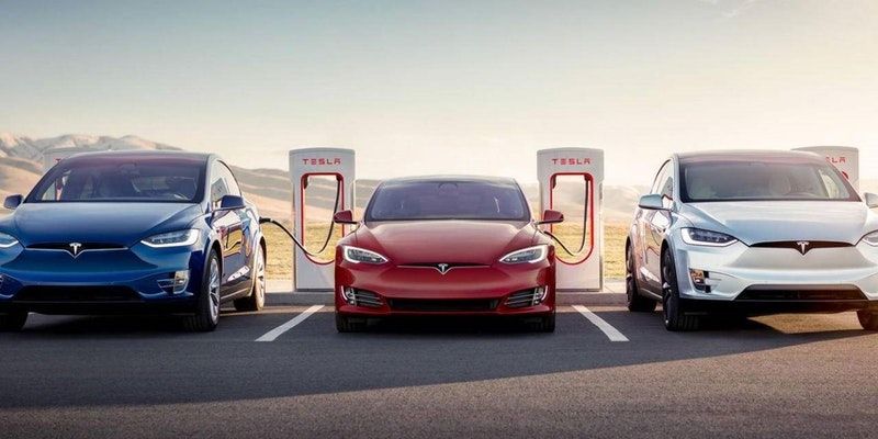 Former employees sue Tesla over mass layoff