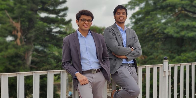 Log9 Founders, Akshay Singhal, Kartik Hajela