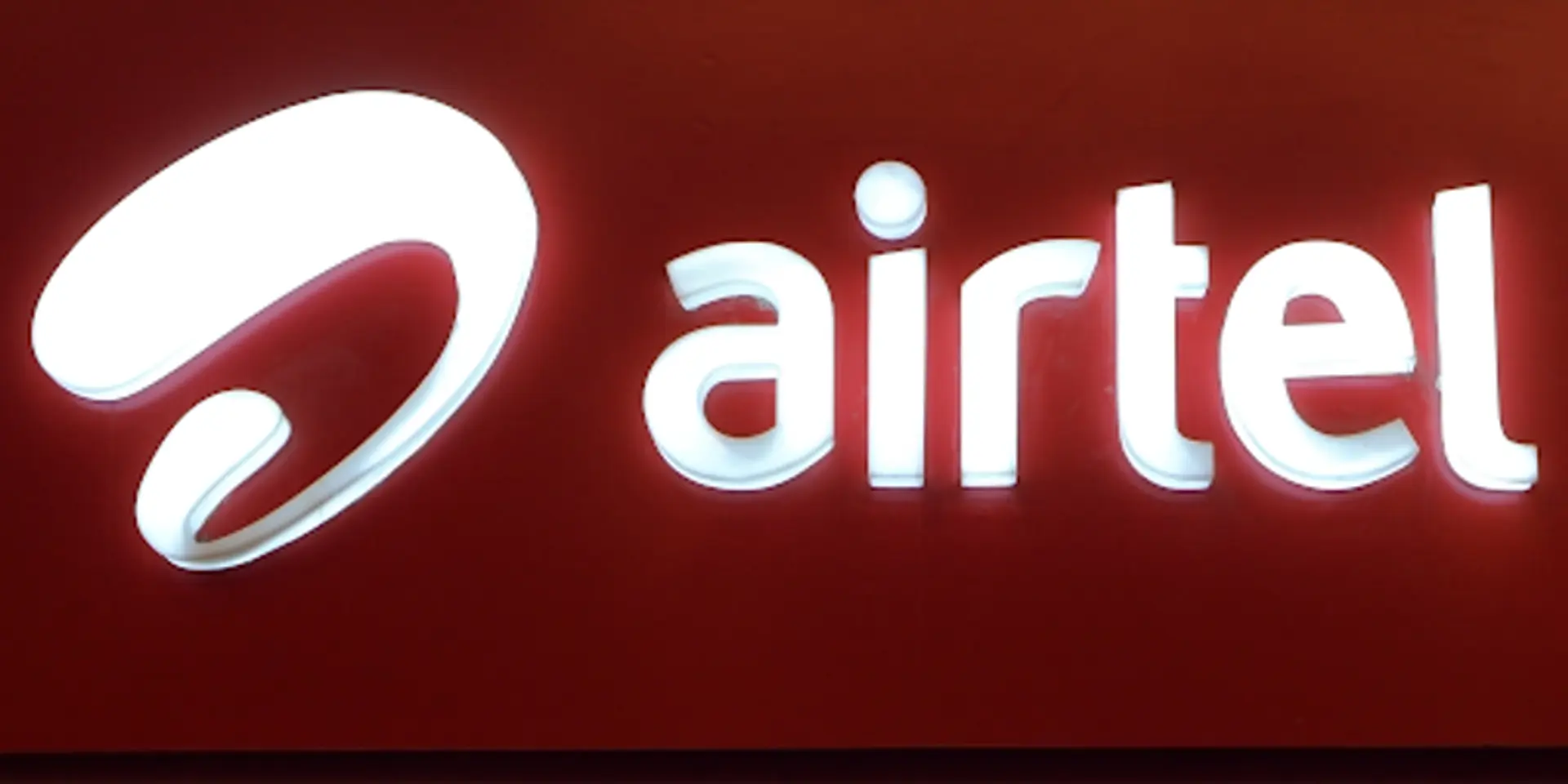 Airtel partners Adobe to offer Express Premium access free to 360M customers