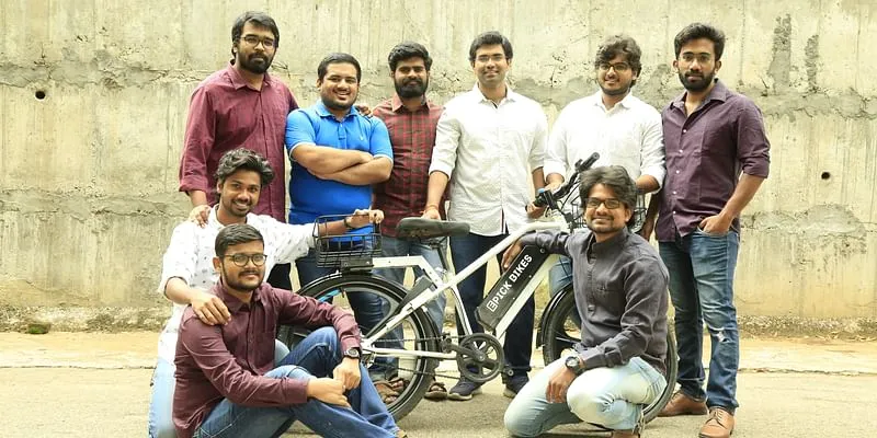 Team Epick Bikes with all the 7 founding members and two first employees