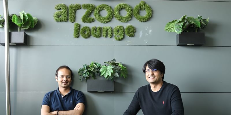 This startup founded by two ex-Flipkart colleagues is helping small retail stores to compete with ecommerce giants like Amazon