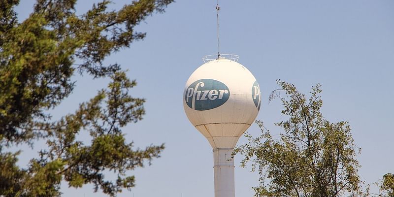 Pfizer supports deployment of 400 oxygen beds in Delhi, 30-bed ICU facility in Mumbai