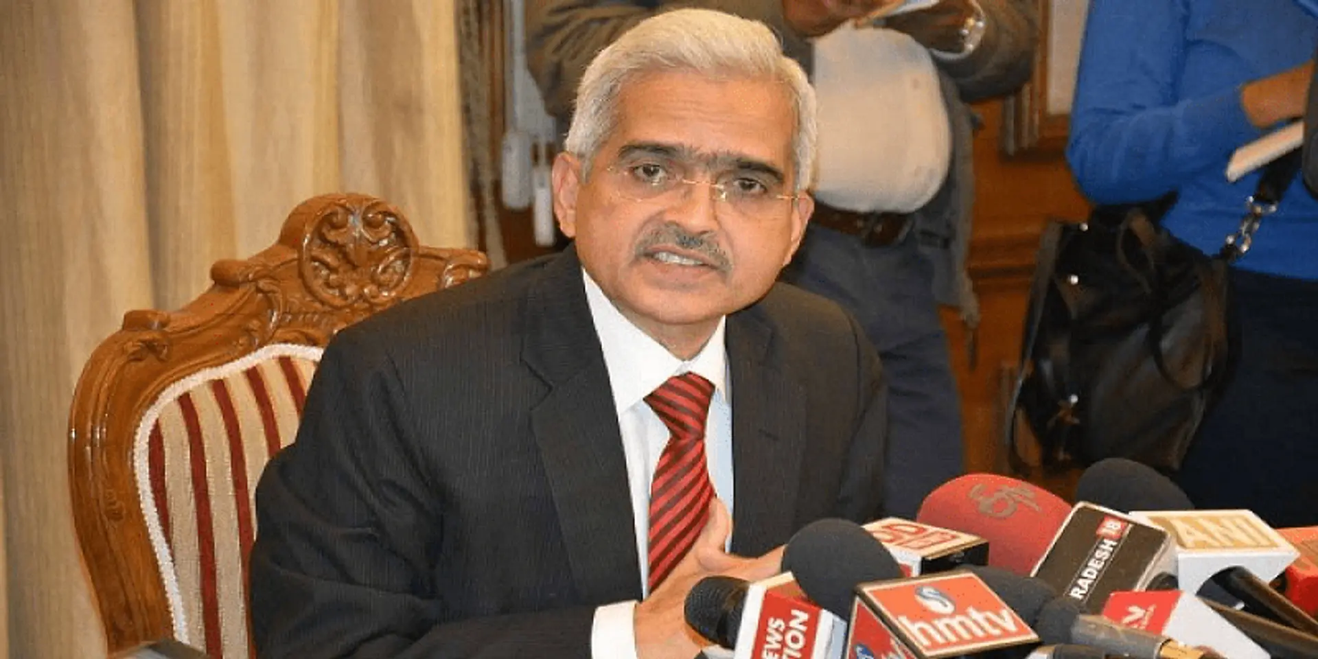 GDP growth in 2020-21 likely to be in negative: RBI Guv