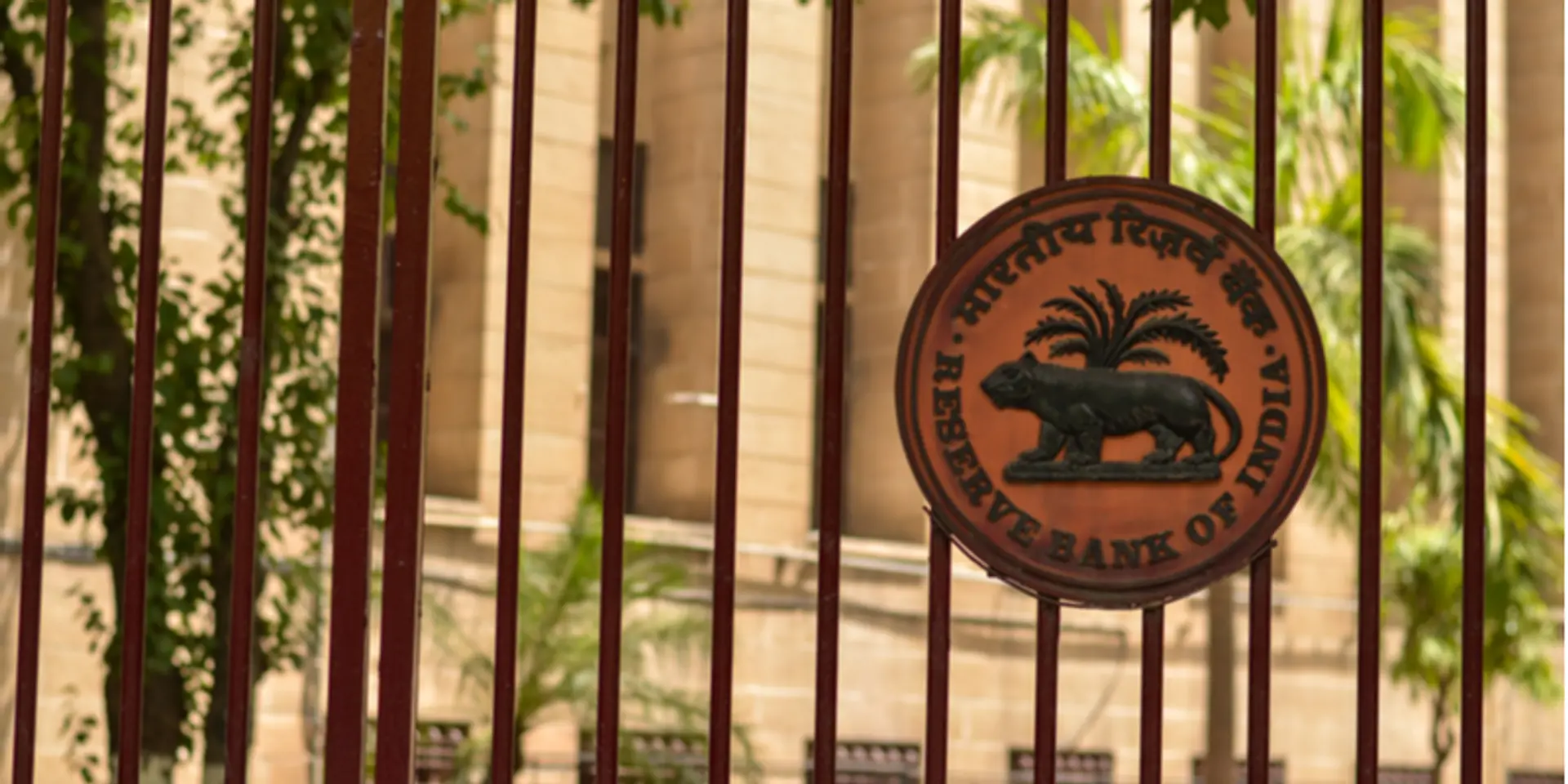 Coronavirus impact: RBI announces big-bang interest rate cut, puts EMIs on hold
