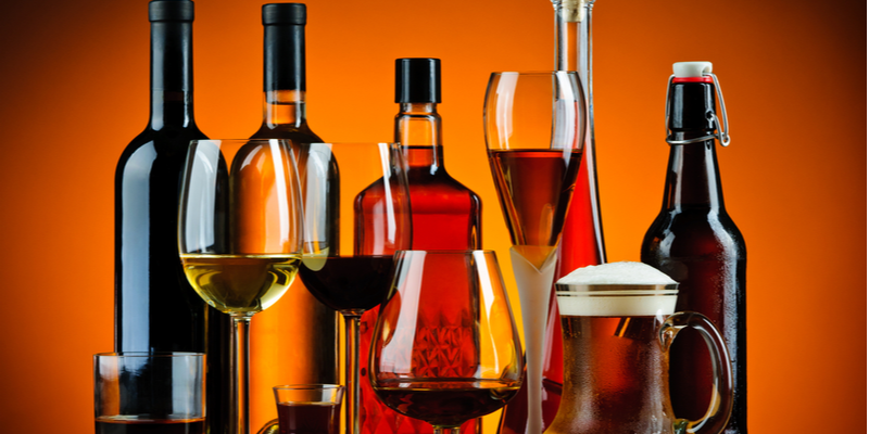 Commerce ministry for restricting duty-free alcohol purchase to one bottle
