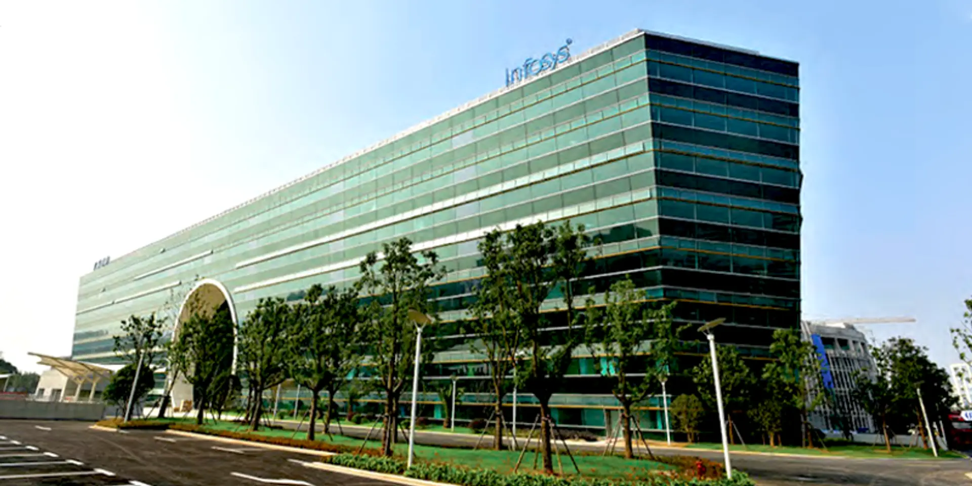 Infosys Q2 net profit rises 3.1% to Rs 6,215 Cr; revises FY24 revenue forecast