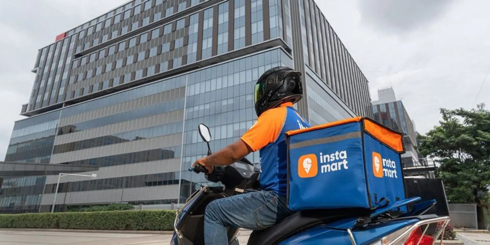 Swiggy Instamart partners with YISU to train 5,000 youths in Telangana