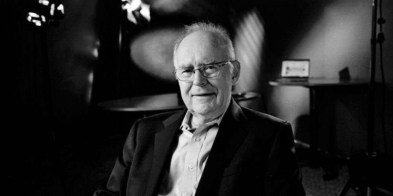 Gordon Moore, Intel co-founder and creator of Moore's Law, passes away at 94