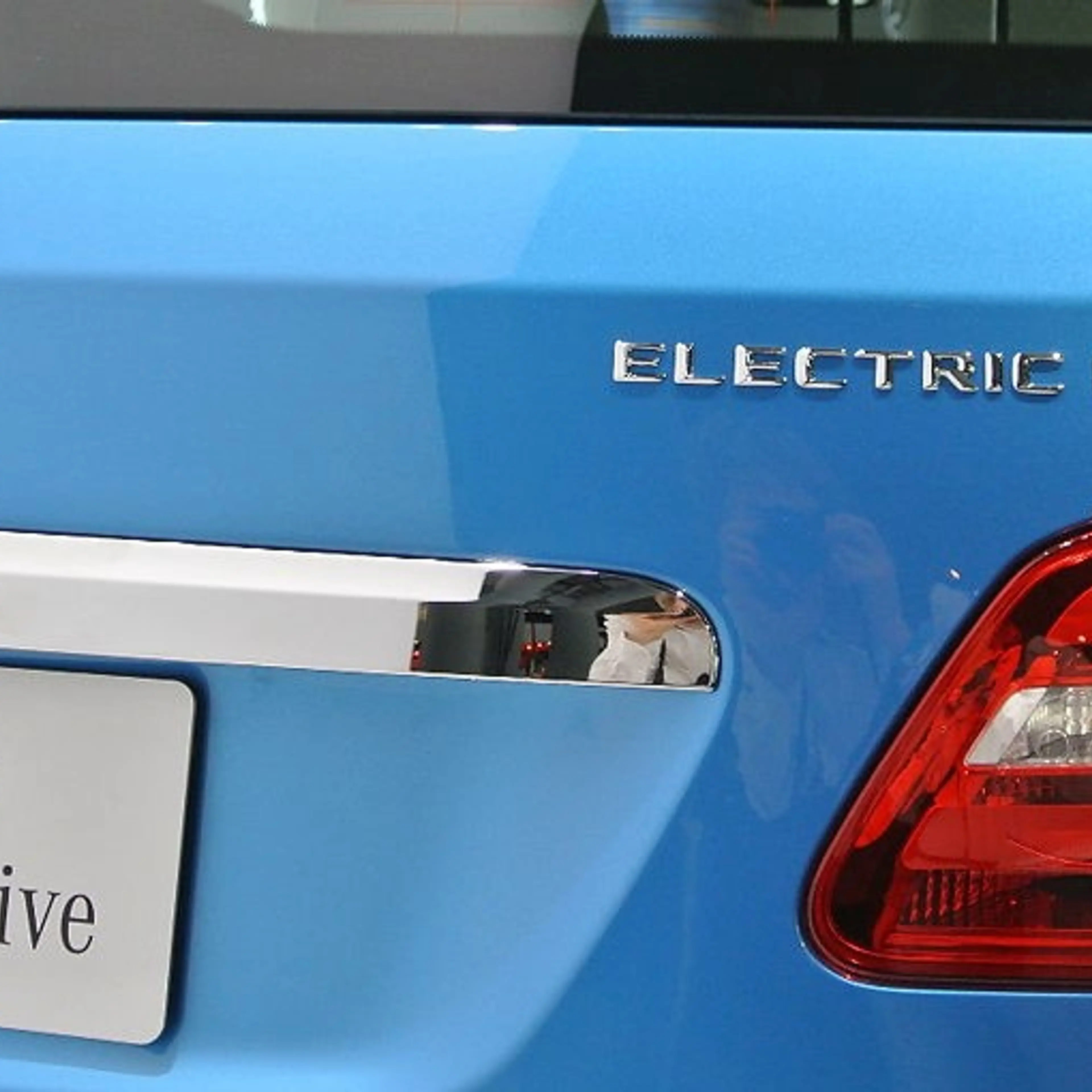 Mercedes-Benz India seeks long-term policy commitment for electric mobility