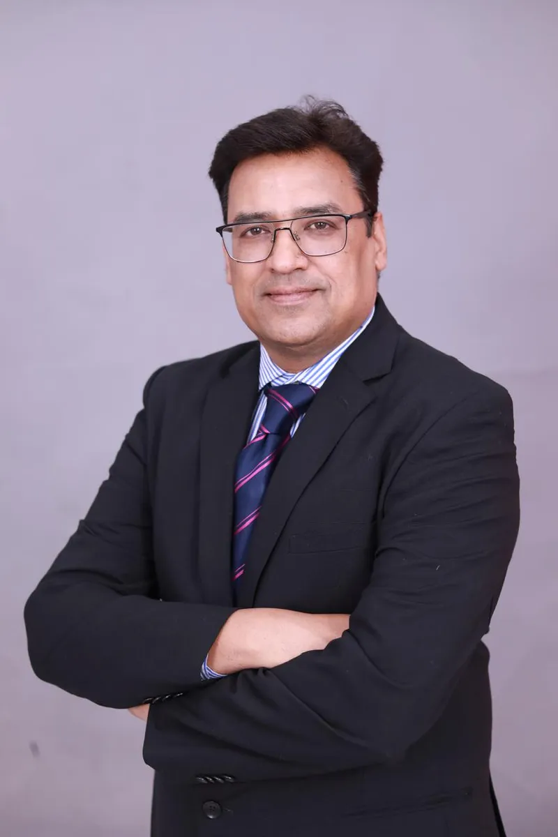 Dinesh Lodha, Group Chief Executive Officer, Medikabazaar