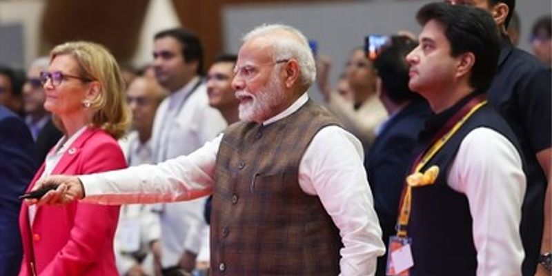 PM Narendra Modi calls for India's leadership in 6G, ethical AI and data privacy at India Mobile Congress 2024