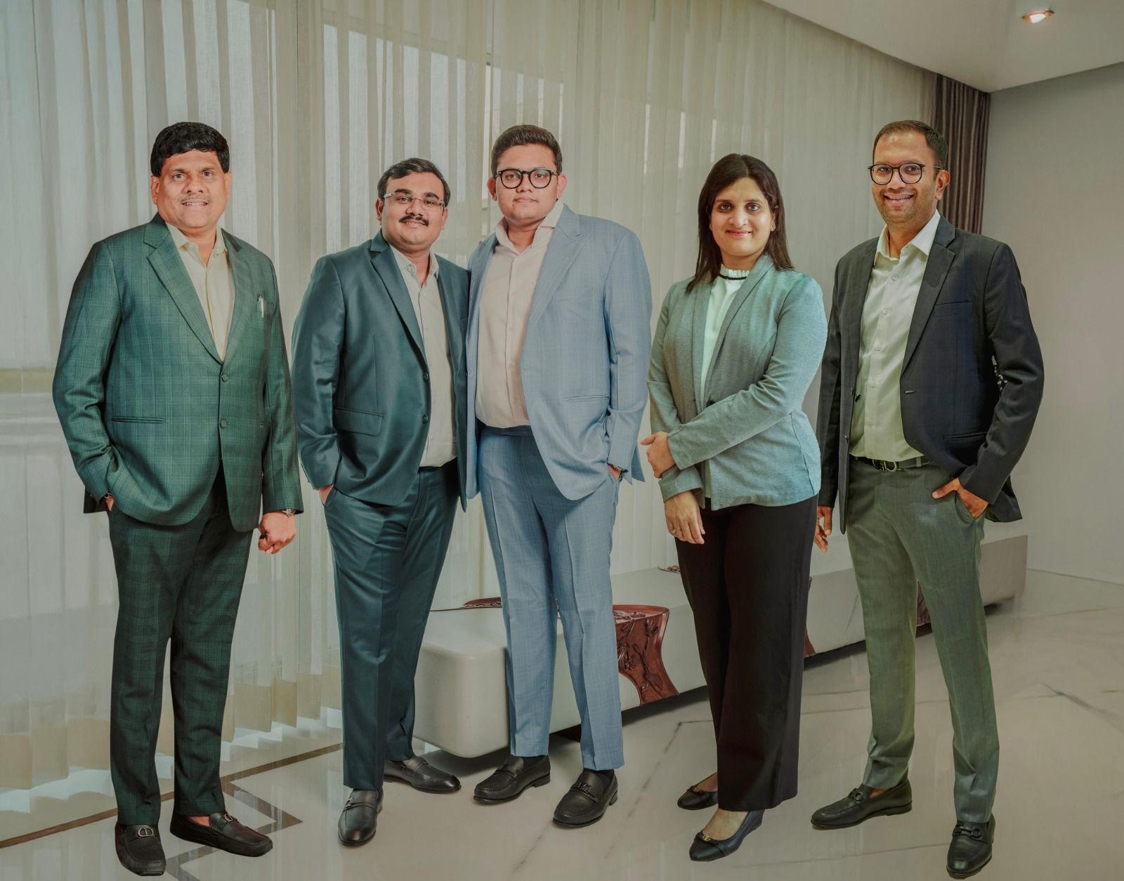 Umesh Pagariya, Raj Pagariya, Neel Pagariya, Sonia Raisoni, Piyush Raisoni - Roast Foods