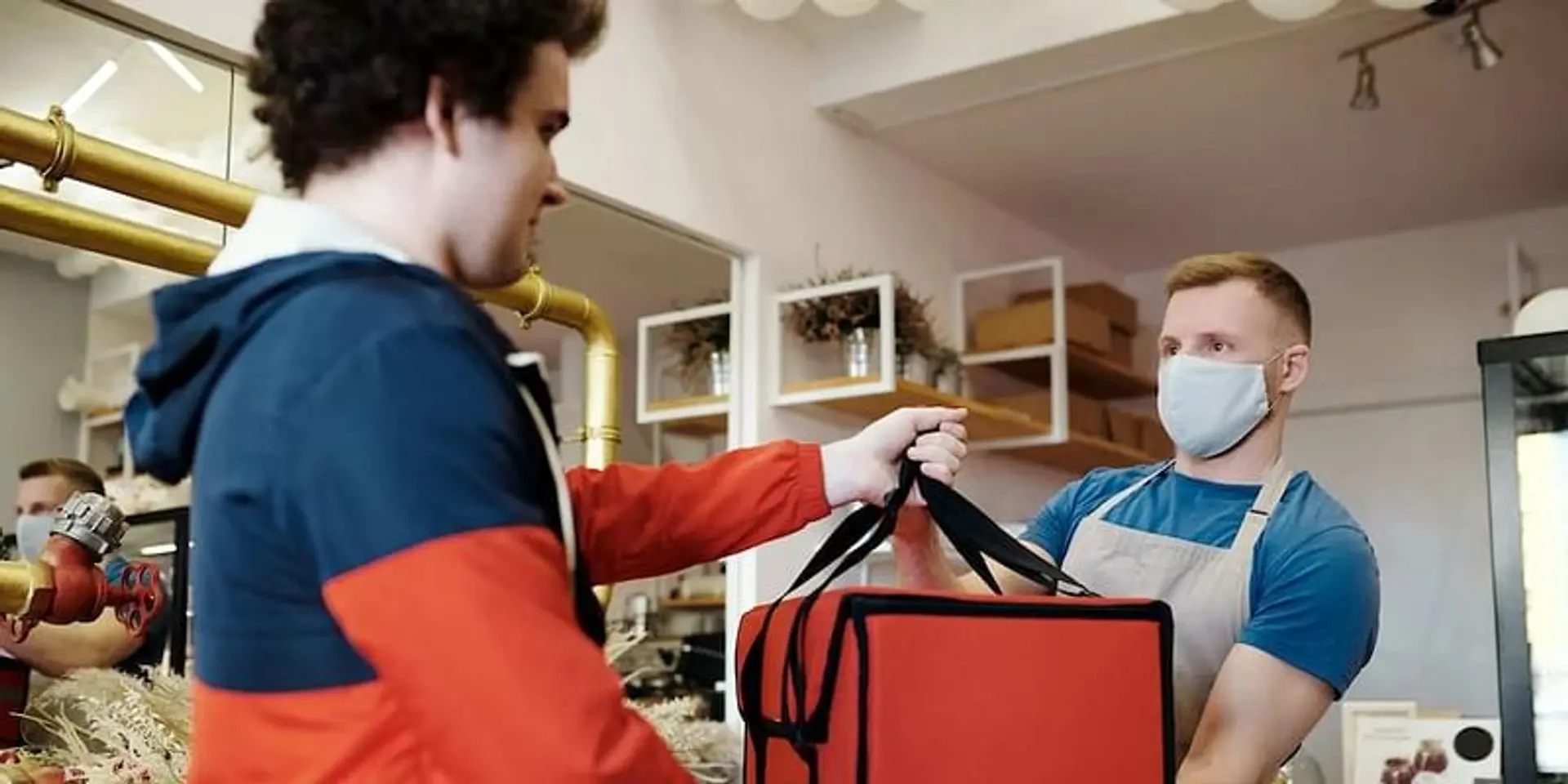 Dubai delivery riders need driver's qualification certificate for work
