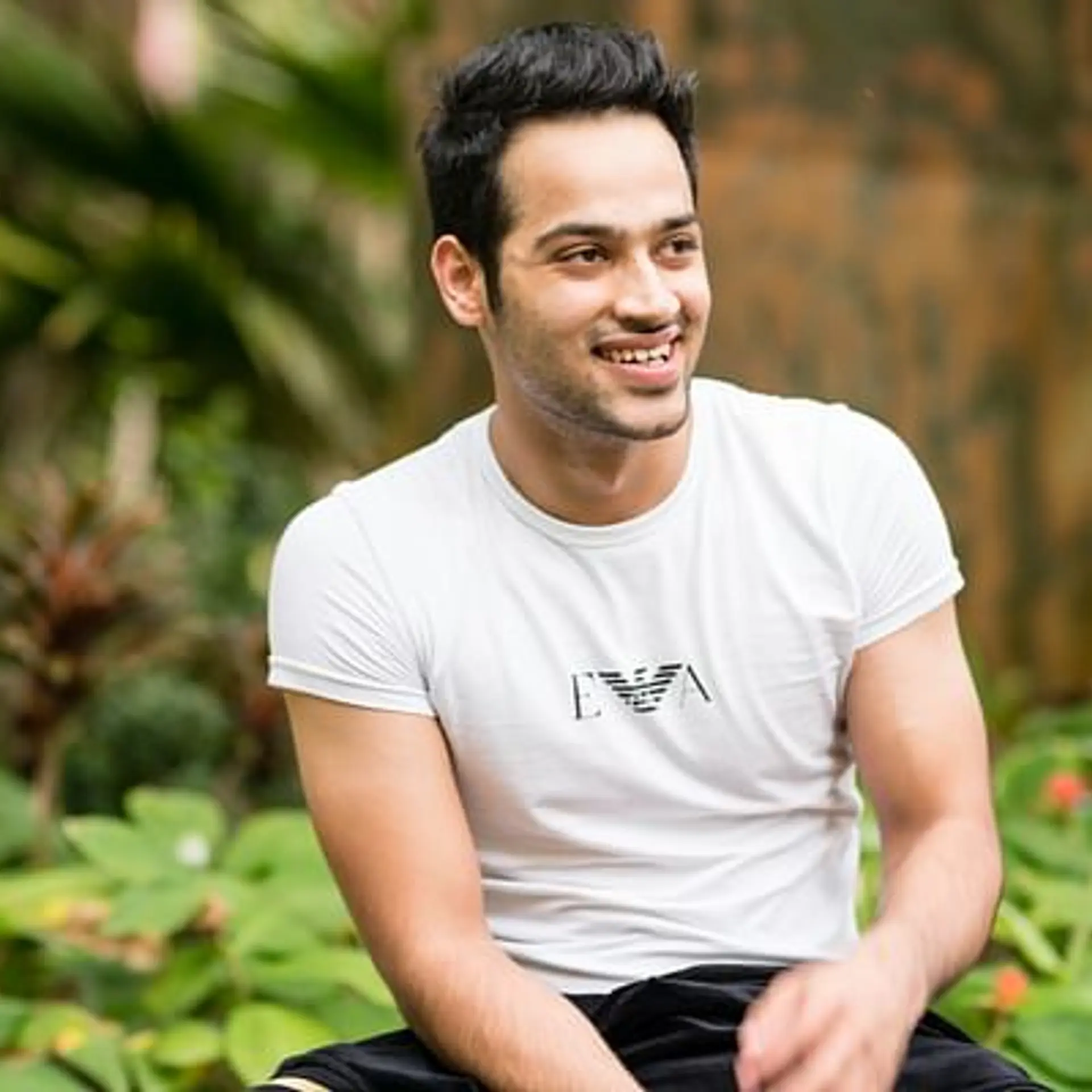 This 24-year-old sold soaps door to door. Now he runs a company with a Rs 200-Cr turnover