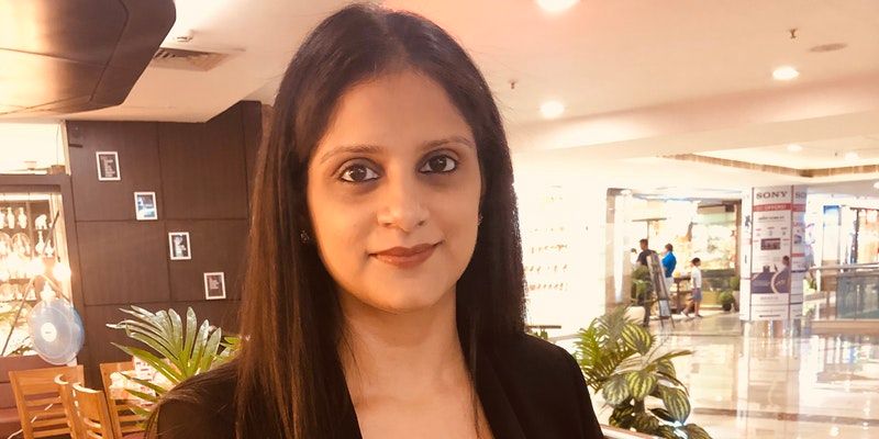 This woman entrepreneur quit her lucrative job to start up in Ayurvedic skincare, rakes in Rs 1 Cr turnover in just a year