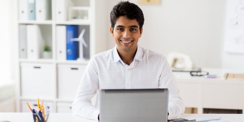 These 10 small and medium businesses in India earn in crores by just selling online