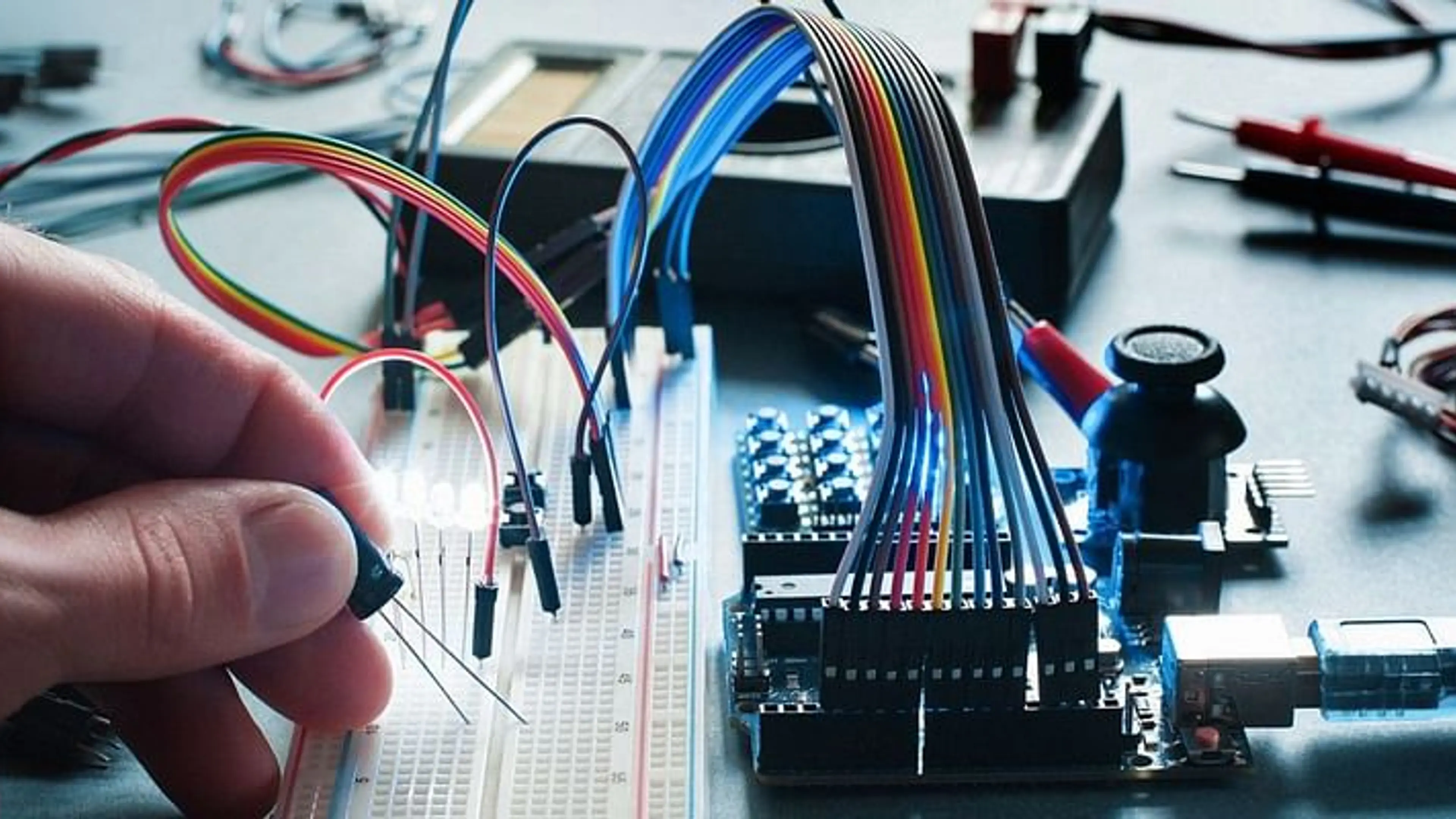 Electronic components demand to jump 5x to $240B by 2030, high PLI must to boost local mfg: CII
