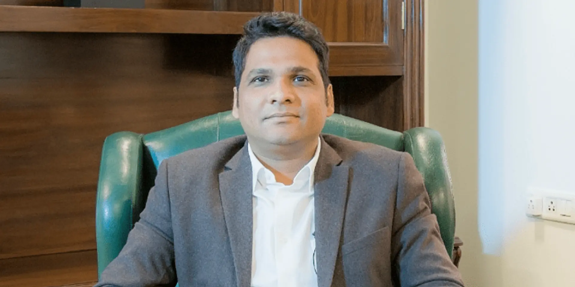 This Rs 384 Cr revenue business sells export-quality dairy products in India, competes with the likes of Amul and Britannia