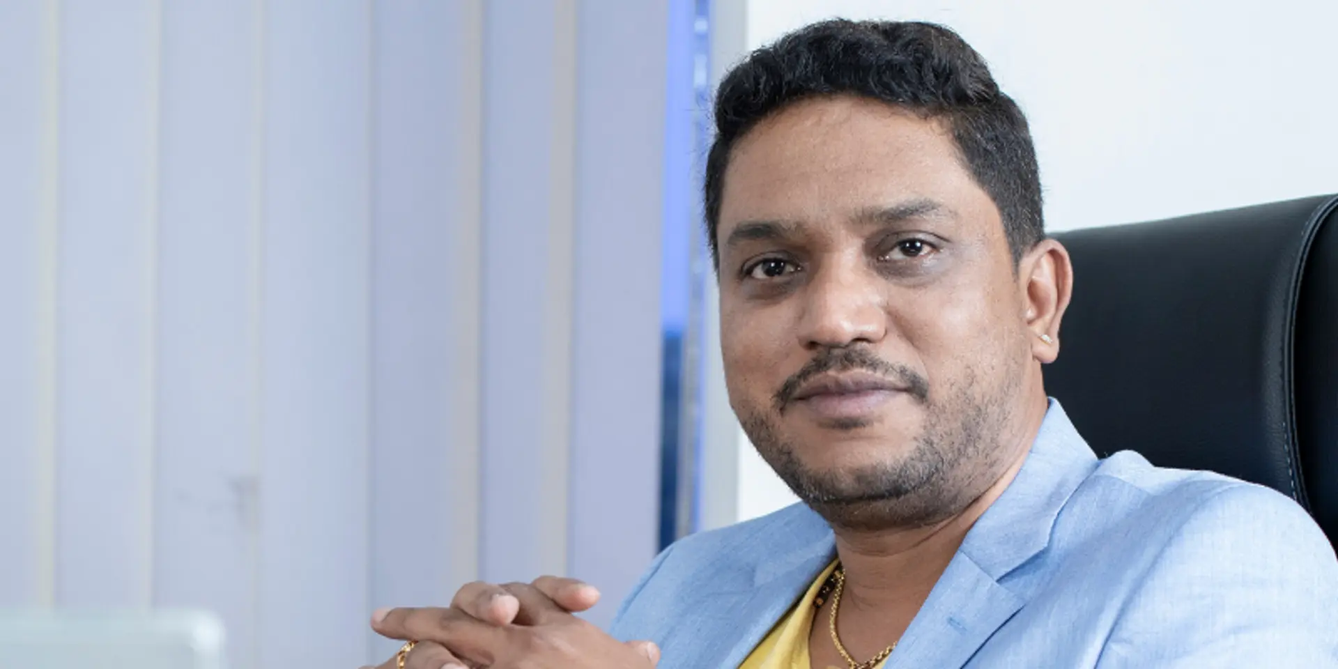 This former security guard and newspaper delivery boy built a Rs 140 Cr cloud business in just 4 years