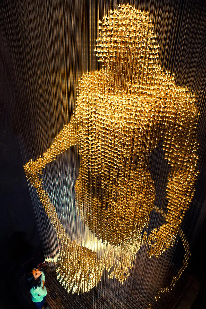 26000 bells of Light-25 ft Figurine 