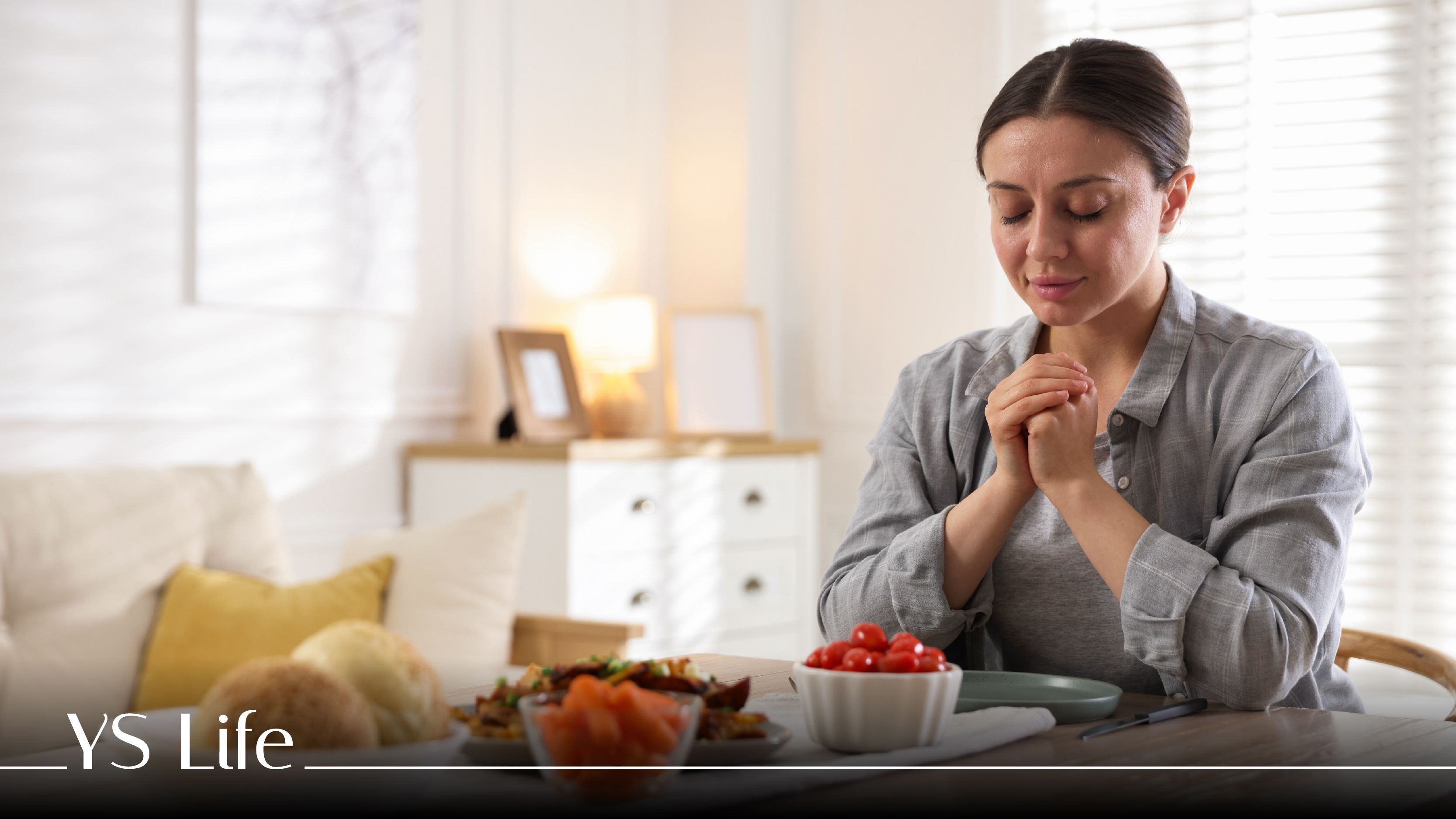 Meditating before meals: A small habit that changed everything