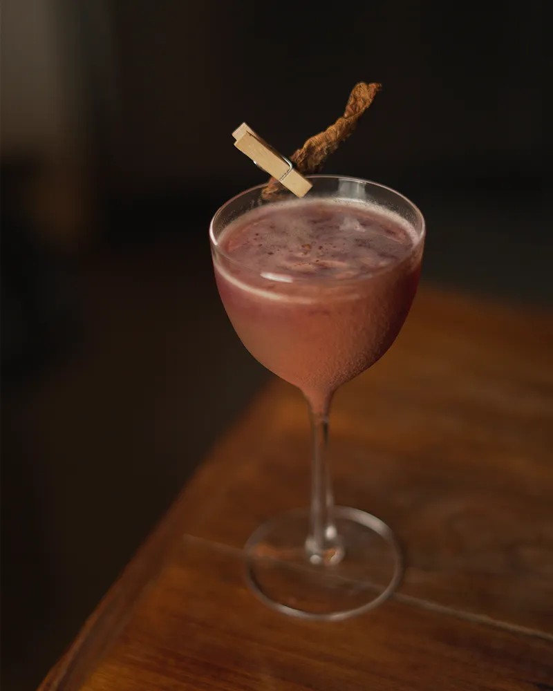 mixologists