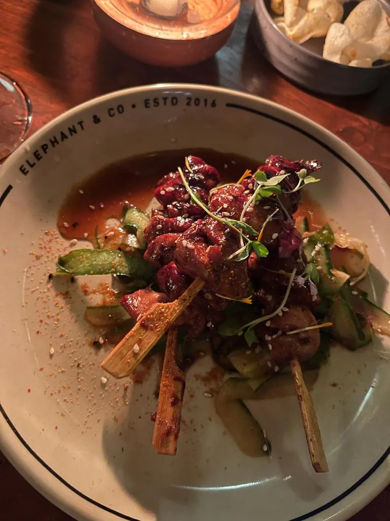 Elephant & Co.