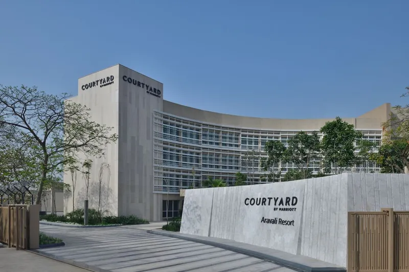 Courtyard by Marriott Aravali Resort 