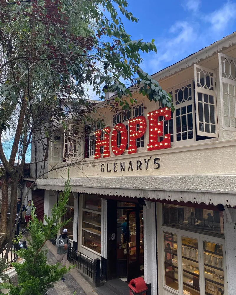 Glenary's