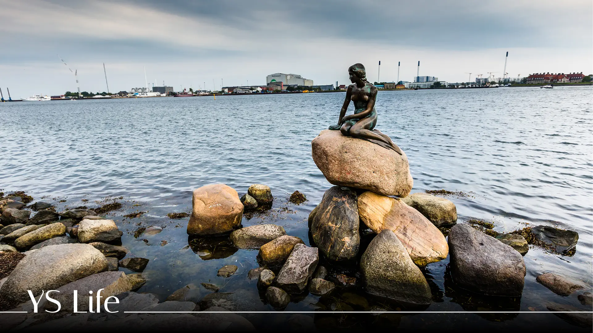 Exploring Copenhagen's history and architecture through its canals