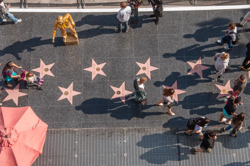 LA